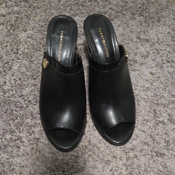 Tommy Hilfiger Black Mules with Gold Accent - Picture 2 of 7